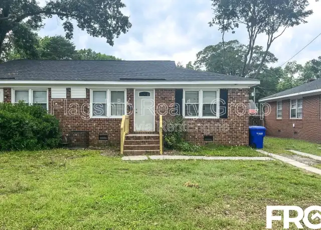 Property at 113 Stancill Dr Unit B, Greenville, NC, 27858, 3 beds, 1 bath, [object Object]