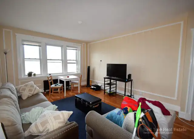 Property at 2001 Commonwealth Ave #16, Brighton, MA, 02135, 2 beds, 1 bath, [object Object]