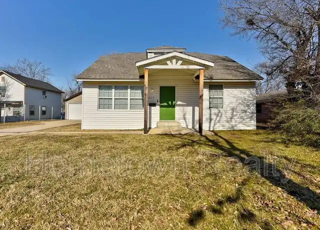 Property at 2011 NW 26th St, Oklahoma City, OK, 73106, 4 beds, 2 baths, [object Object]
