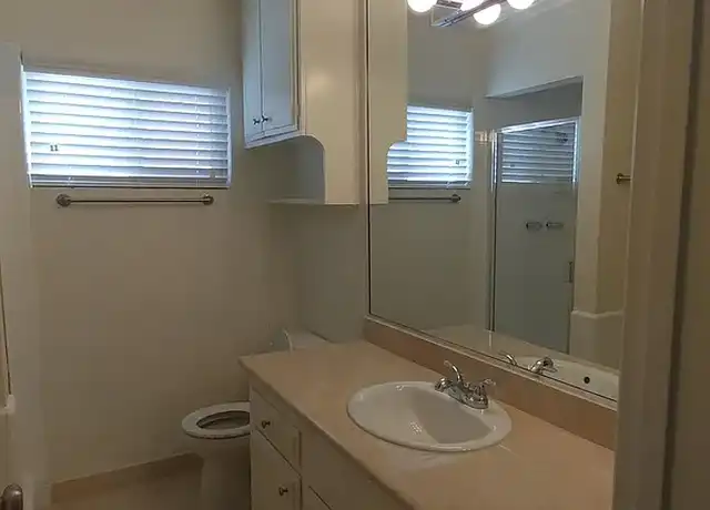 Property at Doheny Regency - 145 S Doheny Dr, Los Angeles, CA, 90048, 0 beds, 1 bath, [object Object]