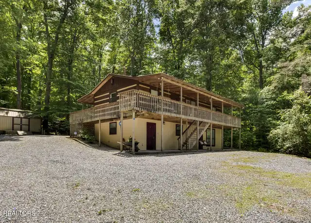 Property at 275 Sub Rd, Cosby, TN, 37722, 3 beds, 3 baths, [object Object]