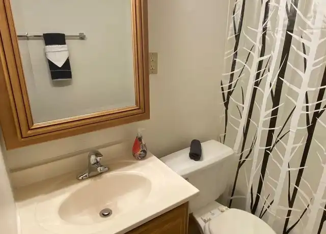 Property at 535 Harvard St Unit 535-7, Grand Forks, ND, 58203, 1 bed, 1 bath, [object Object]