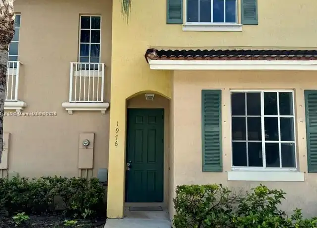Property at 1976 SW 60th Ter #1976, North Lauderdale, FL, 33068, 3 beds, 2.5 baths, [object Object]