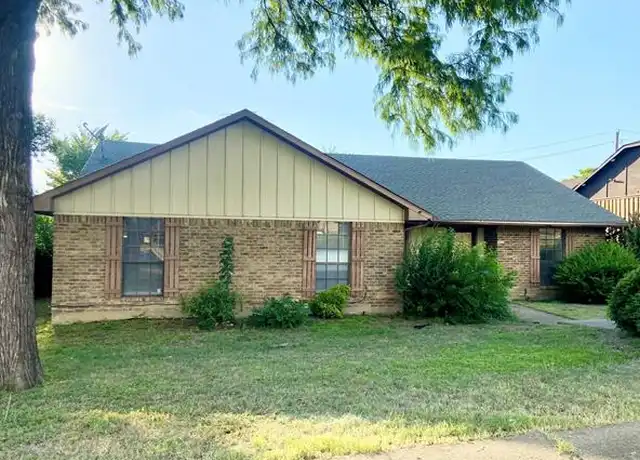 Property at 1905 Los Rios Blvd, Plano, TX, 75074, 4 beds, 2 baths, [object Object]