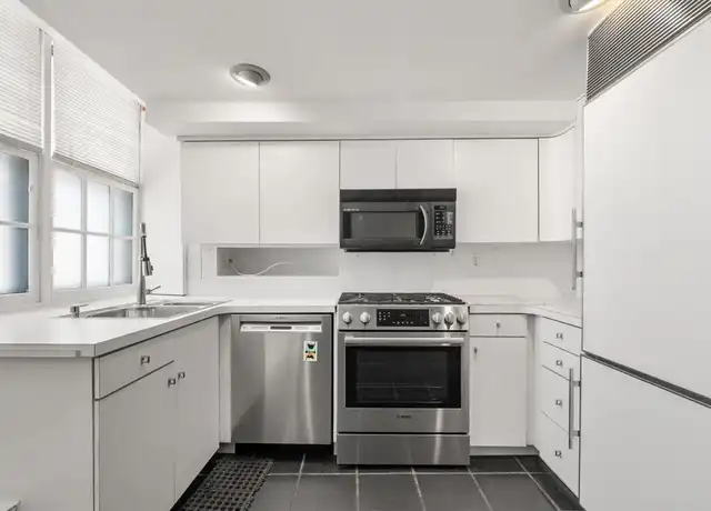 Property at 93 W Cedar St Unit A, Boston, MA, 02114, 1 bed, 2 baths, [object Object]
