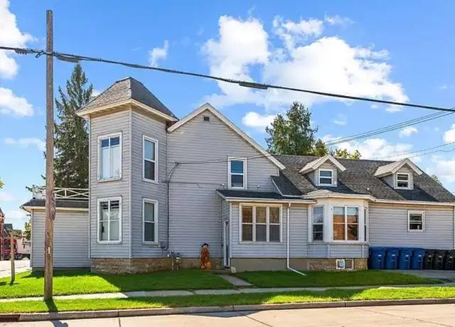 Property at 1103 Oregon St Unit D, Oshkosh, WI, 54902, 1 bed, 1 bath, [object Object]