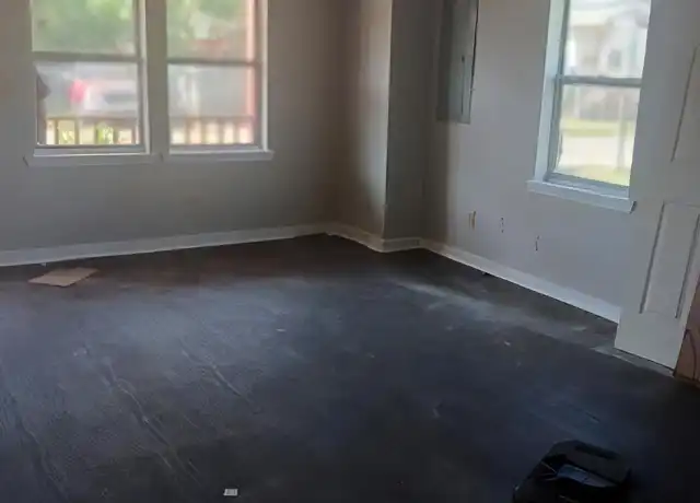 Property at 1972 Comstock Ave, North Charleston, SC, 29405, 3 beds, 1 bath, [object Object]