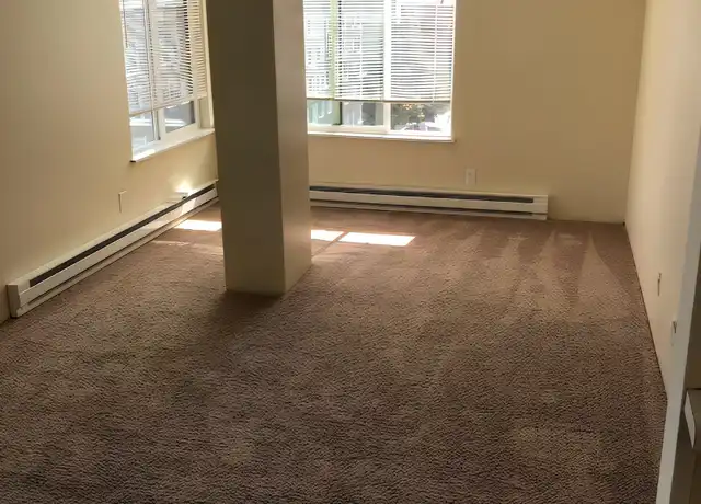 Property at 4131 11th Ave NE Unit 109, Seattle, WA, 98105, 1 bed, 1 bath, [object Object]
