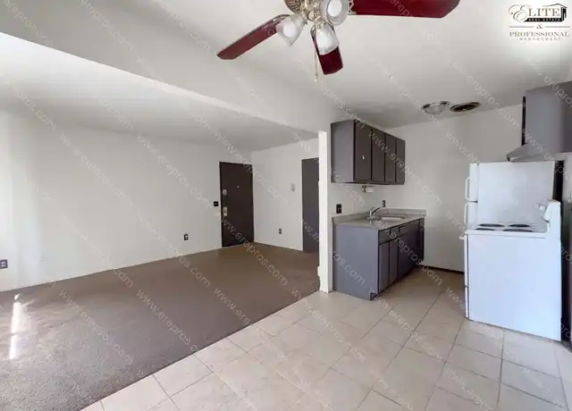Property at 15411 W Chicago, Detroit, MI, 48228, 1 bed, 1 bath, [object Object]
