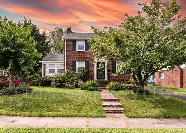 Property at 5900 1st St S, Arlington, VA, 22204, 4 beds, 2.5 baths, [object Object]