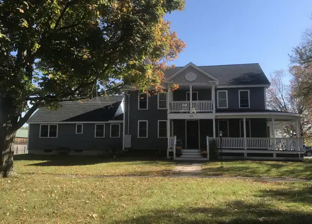 Property at 132 Middle St Unit 4, Hadley, MA, 01035, 3 beds, 1.5 baths, [object Object]