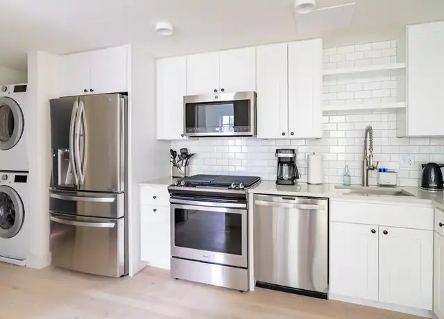 Property at 529 G St SE, Washington, DC, 20003, 1 bed, 1 bath, [object Object]