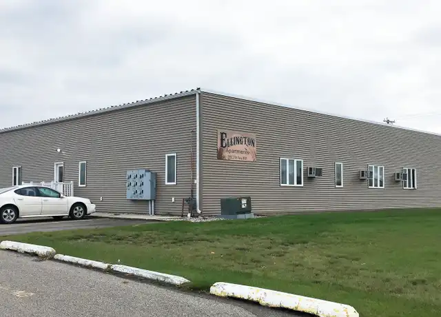 Property at 209 27th Ave NW Unit 003, Minot, ND, 58703, 2 beds, 1 bath, [object Object]