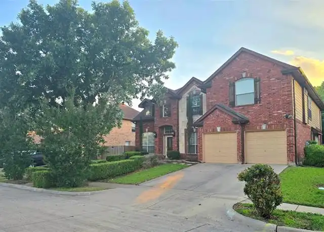 Property at 3455 Daisy Ln, Grand Prairie, TX, 75052, 4 beds, 2.5 baths, [object Object]
