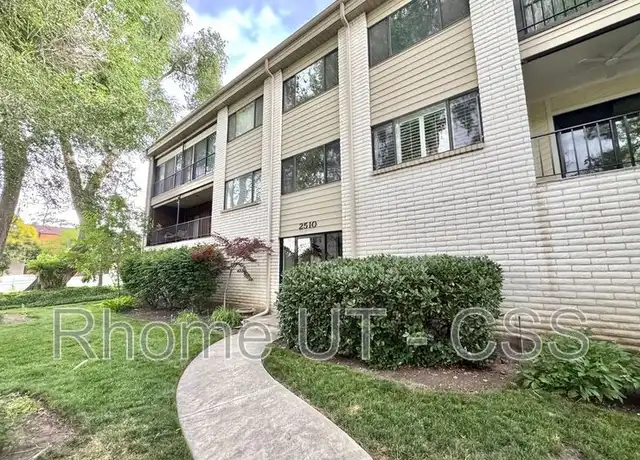 Property at 2510 S Elizabeth St #4, Salt Lake City, UT, 84106, 2 beds, 2 baths, [object Object]