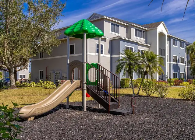 Photo of 7500 Omni Ln, Fort Myers, FL 33905