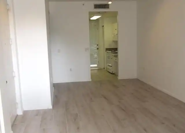 Property at 4822 Chancellor Dr, Jupiter, FL, 33458, 1 bed, 1 bath, [object Object]