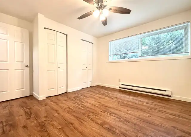 Property at 5319 24th Ave NE Unit B, Seattle, WA, 98105, 1 bed, 1 bath, [object Object]