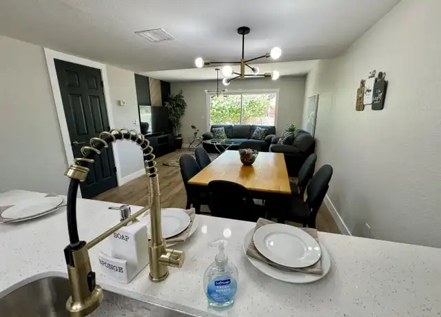Property at 122 S Hardy Dr #7, Tempe, AZ, 85281, 2 beds, 1.5 baths, [object Object]