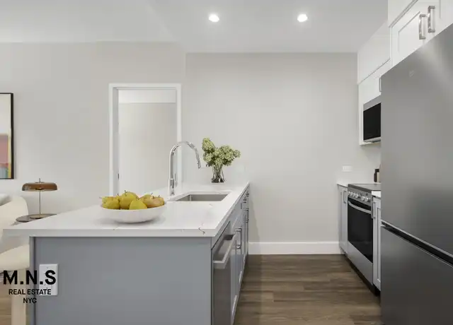 Property at 4568 Broadway Unit 6-L, New York, NY, 10040, 1 bed, 1 bath, [object Object]
