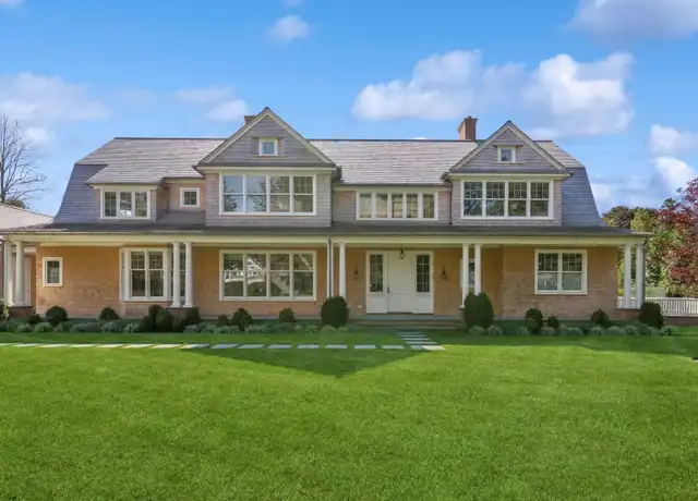 Property at 10 Pondview Ln, East Hampton, NY, 11937, 6 beds, 8.5 baths, Contact for Price