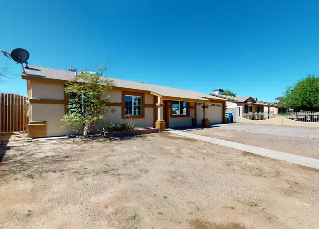 Property at 1904 N 69th Ave, Phoenix, AZ, 85035, 3 beds, 2 baths, [object Object]
