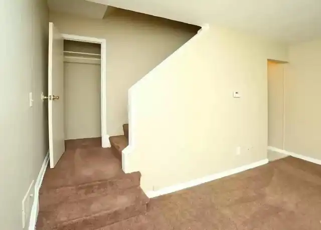 Property at 14089 Dale St, Detroit, MI, 48223, 2 beds, 1 bath, [object Object]