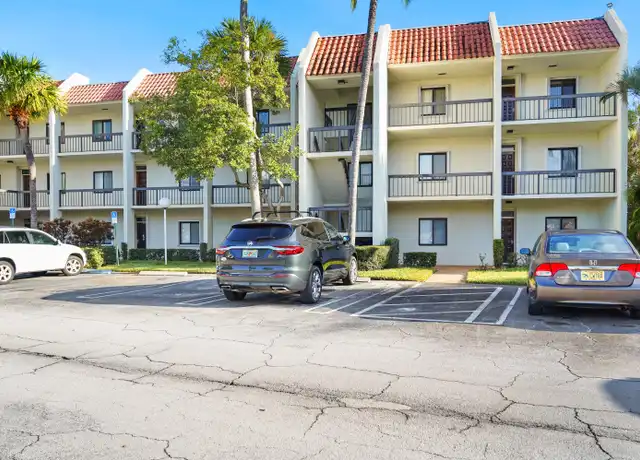 Property at 2550 Presidential Way #106, West Palm Beach, FL, 33401, 2 beds, 2 baths, [object Object]