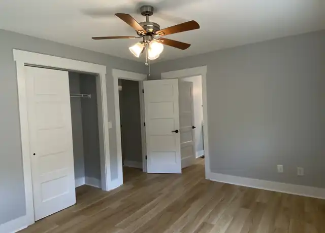 Property at 7 Bassett Rd, Asheville, NC, 28804, 3 beds, 2 baths, [object Object]