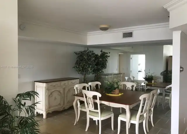 Property at 7000 Island Blvd #1608, Aventura, FL, 33160, 2 beds, 2 baths, [object Object]