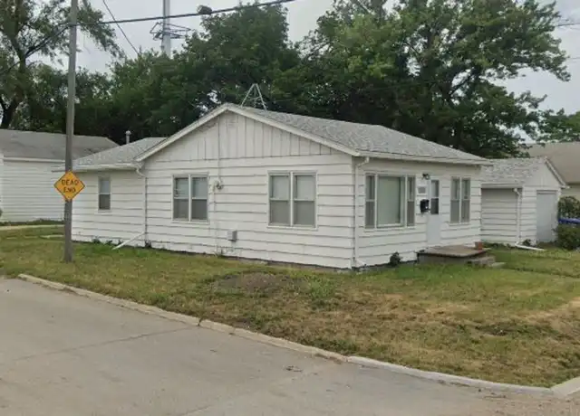 Property at 1214 E 21st St, Des Moines, IA, 50317, 3 beds, 1 bath, [object Object]