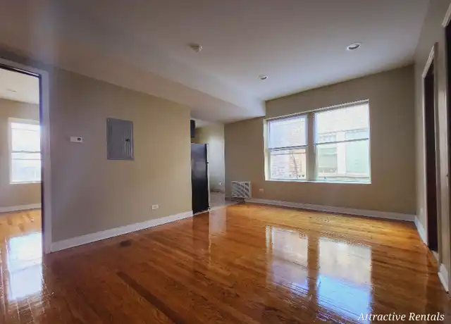 Property at 5646 W North Ave Unit 2W, Chicago, IL, 60639, 3 beds, 1 bath, [object Object]