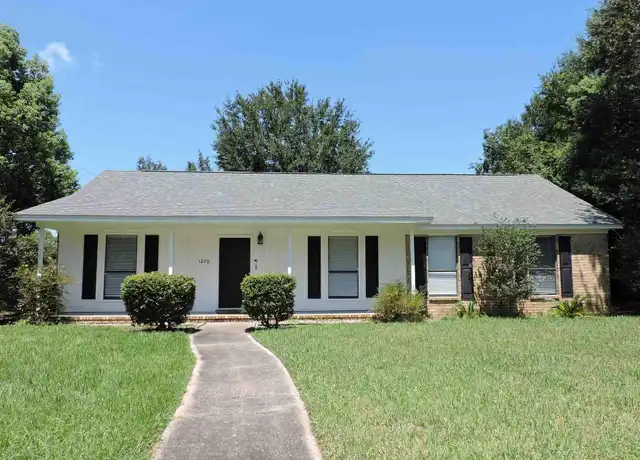 Property at 1270 Palisades Rd, Pensacola, FL, 32504, 3 beds, 2 baths, [object Object]