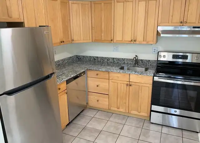 Property at 12 Irving Pl Unit A, Danbury, CT, 06810, 3 beds, 1.5 baths, [object Object]