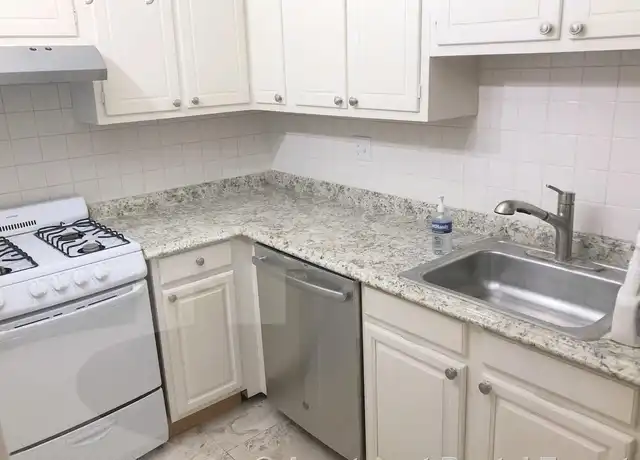 Property at 284 Harvard St #26, Cambridge, MA, 02139, 1 bed, 1 bath, [object Object]