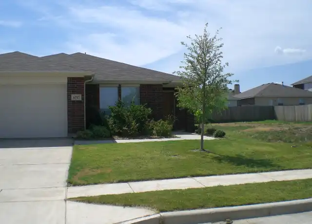 Property at 6717 Thaxton Trl, Fort Worth, TX, 76137, 3 beds, 2 baths, [object Object]