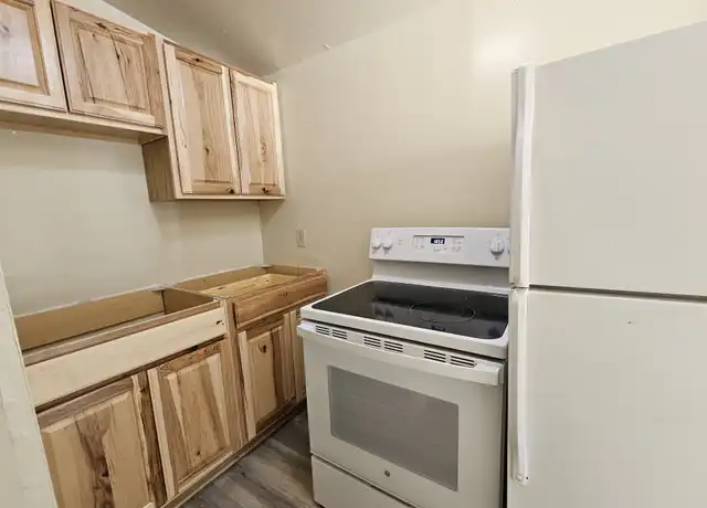 Property at 610 N Main St Unit 2, Culpeper, VA, 22701, 1 bed, 1 bath, [object Object]