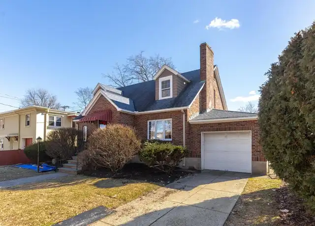 Property at 6 George St, Medford, MA, 02155, 3 beds, 3 baths, [object Object]