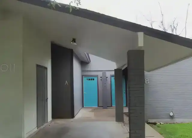 Property at 2011 Iroquois Ln, Austin, TX, 78741, 2 beds, 1 bath, [object Object]