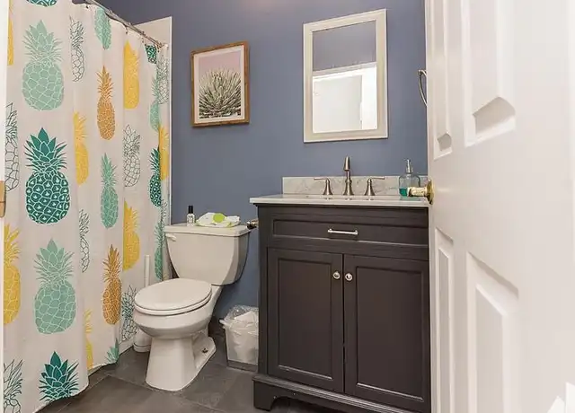 Property at 2003 W Superior St Unit 2W, Chicago, IL, 60612, 2 beds, 2 baths, [object Object]