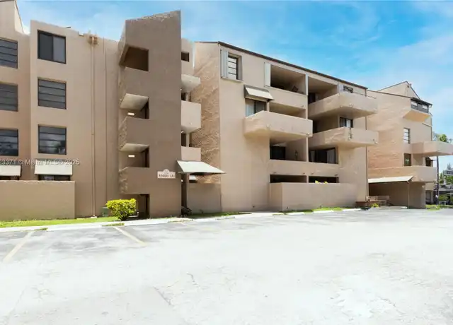 Property at 10400 SW 108th Ave Unit A402, Miami, FL, 33176, 2 beds, 1.5 baths, [object Object]