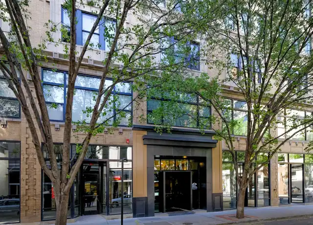 Property at 301 1st St SW Apt 610, Roanoke, VA, 24011, 1 bed, 1 bath, [object Object]