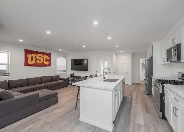 Property at The Hive Ellendale - 2652 Ellendale Pl, Los Angeles, CA, 90007, 2 beds, 2 baths, [object Object]