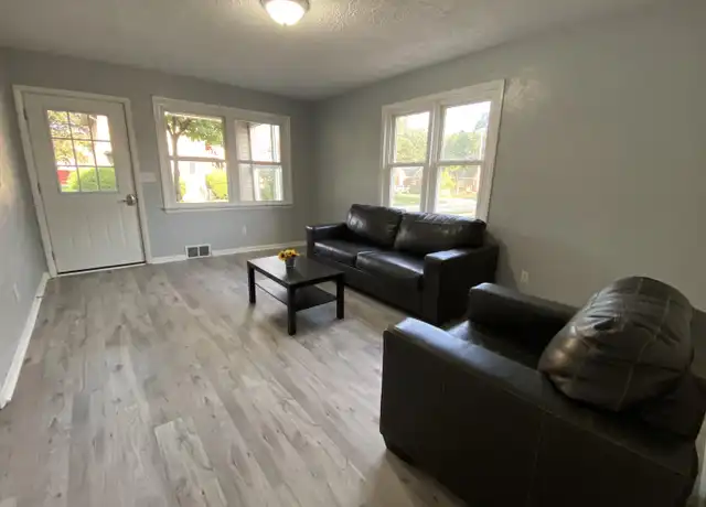 Property at 424 S 6th St Unit 1, Indiana, PA, 15701, 3 beds, 1 bath, [object Object]