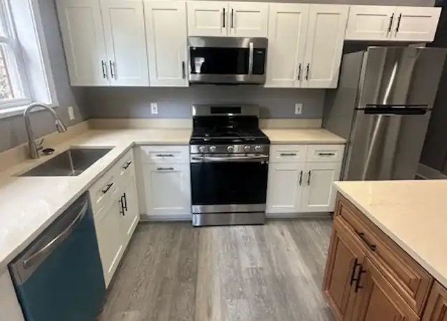 Property at 6801 Frankstown Ave, Pittsburgh, PA, 15208, 2 beds, 1 bath, [object Object]