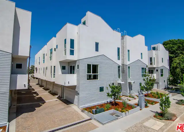 Property at 10909 Otsego St Unit 1/2, North Hollywood, CA, 91601, 3 beds, 4 baths, [object Object]