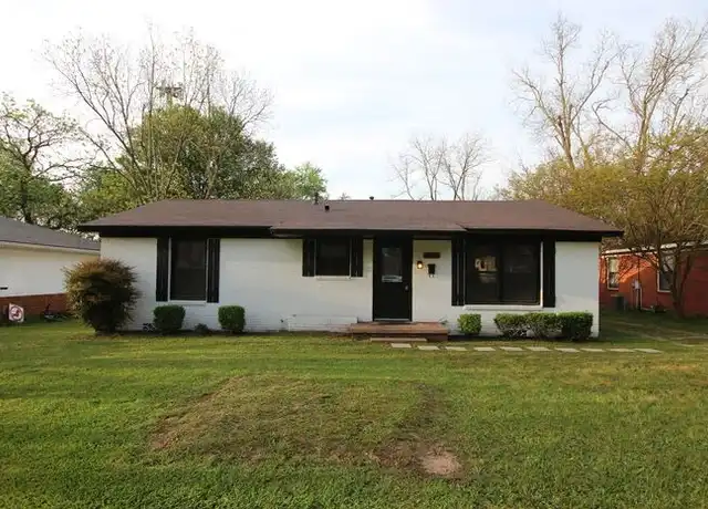 Property at 2325 Airline Dr, Tyler, TX, 75701, 3 beds, 2 baths, [object Object]
