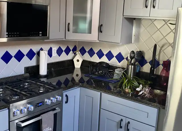 Property at 515 Fanshawe St Unit 2, Philadelphia, PA, 19111, 3 beds, 1.5 baths, [object Object]