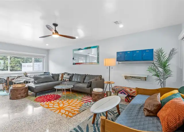 Property at 340 Bamboo Rd, West Palm Beach, FL, 33404, 2 beds, 1 bath, [object Object]
