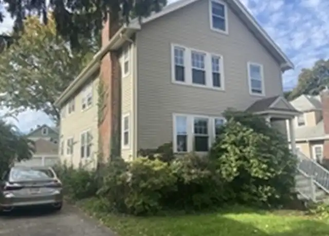 Property at 39-41 Upland Rd Unit 2, Belmont, MA, 02478, 3 beds, 1 bath, [object Object]